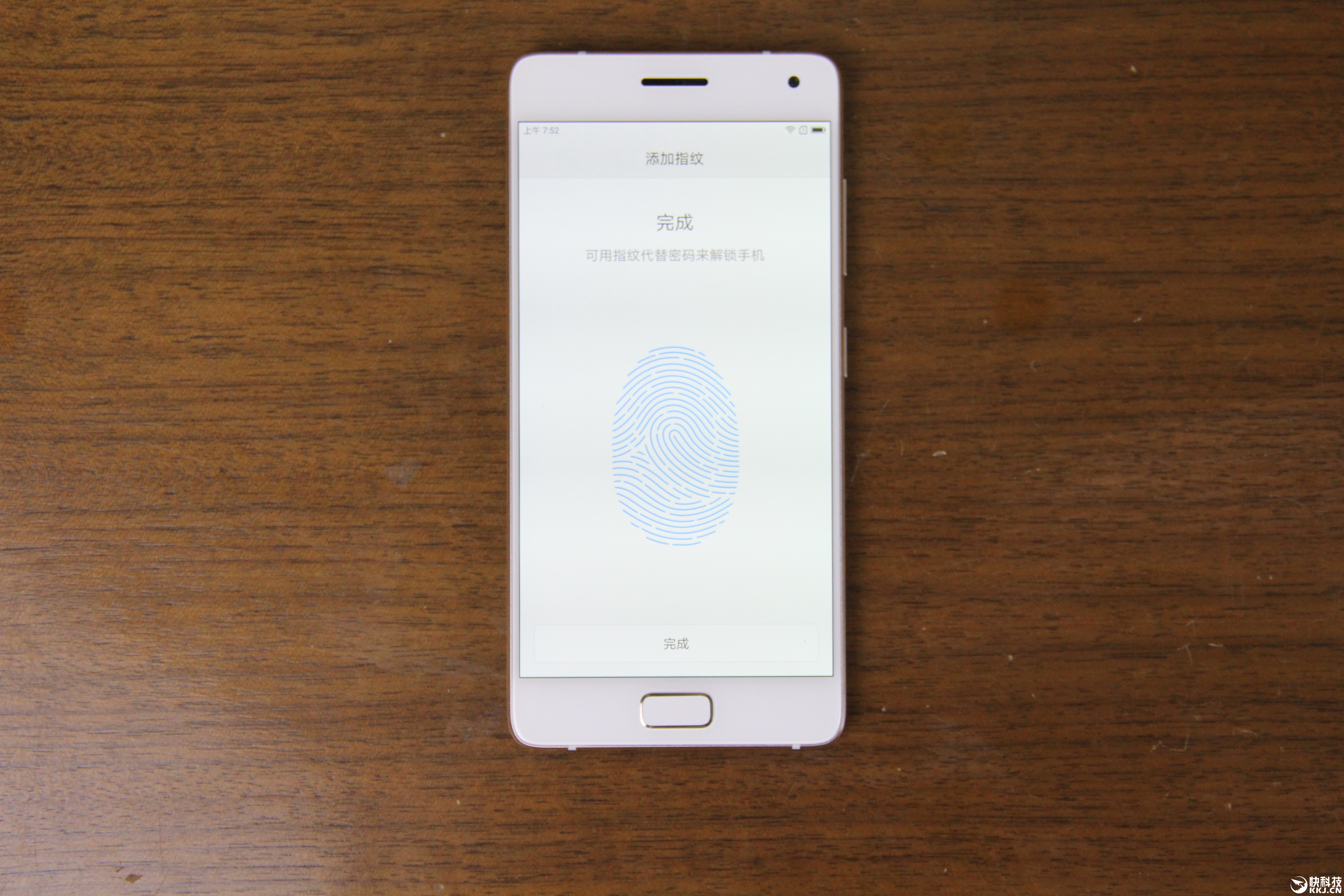 zuk2和zuk2pro的区别 zukz2和zukz2pro比较 