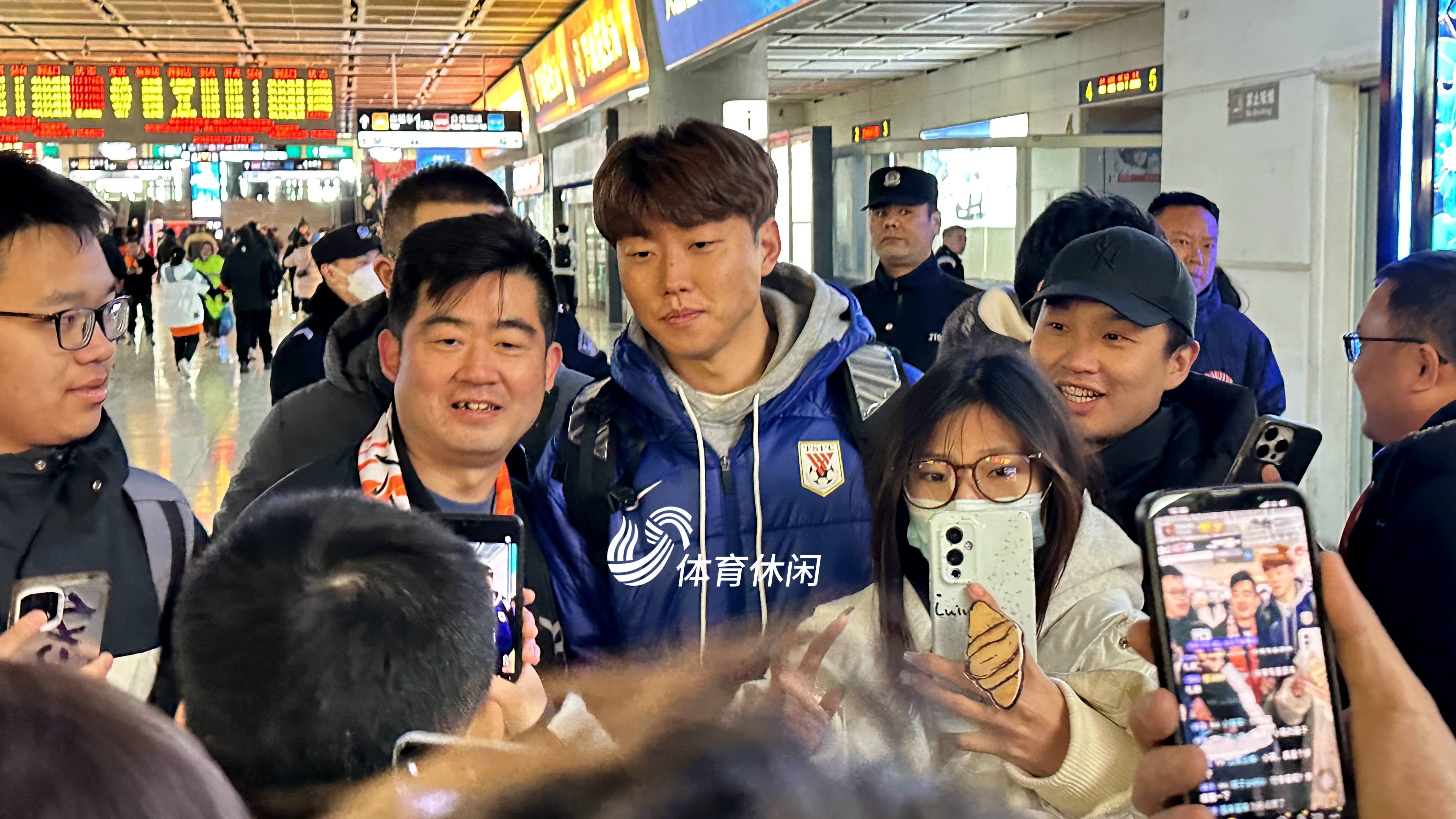 山东泰山队客场征战凯旋，实现连胜势头的简单介绍