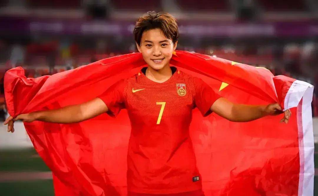 中国女足小将闪耀赛场，被赞为未来之星 
