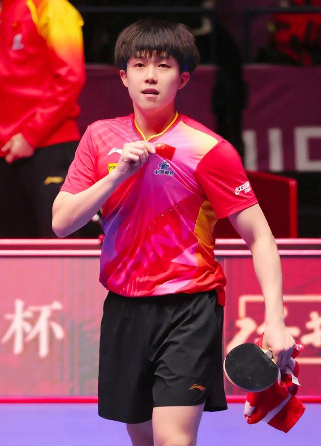 越战越勇，欧洲联赛球队士气高涨，壮志凌云 